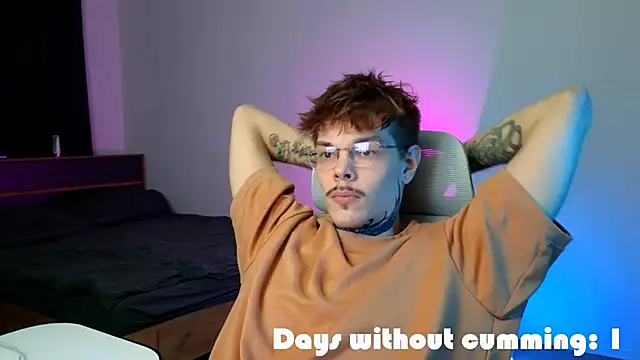 DENIS_HERE 现场XXX聊天