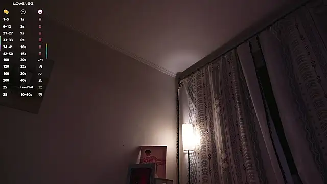 CarmaOlenのライブXXXチャット