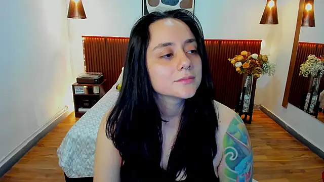 Chat XXX ao vivo de KatherineBond
