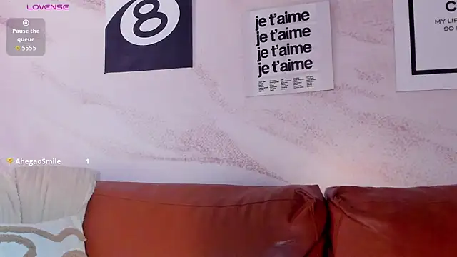 Chat XXX en directo de Ada_Turner