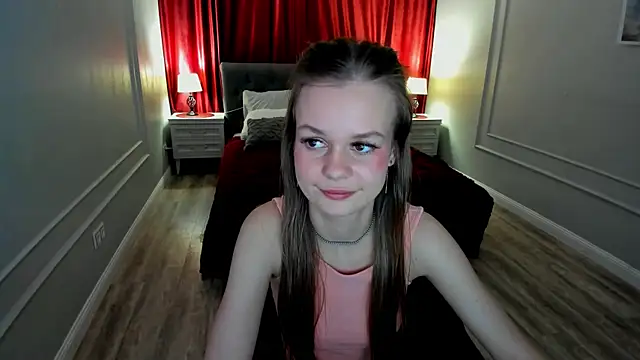 MidnighteAuraのライブXXXチャット