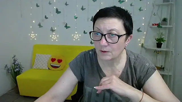 Онлайн чат XXX EmilyL0ve