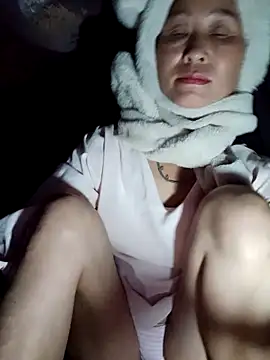 witch-xx 现场XXX聊天