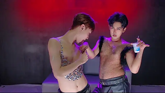 Queen-Vibe 在線直播表演