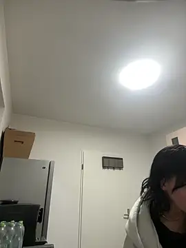 MayaLoveee Adlı Modelin Canlı XXX Sohbeti