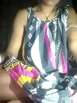 Sweet-runi Show in webcam