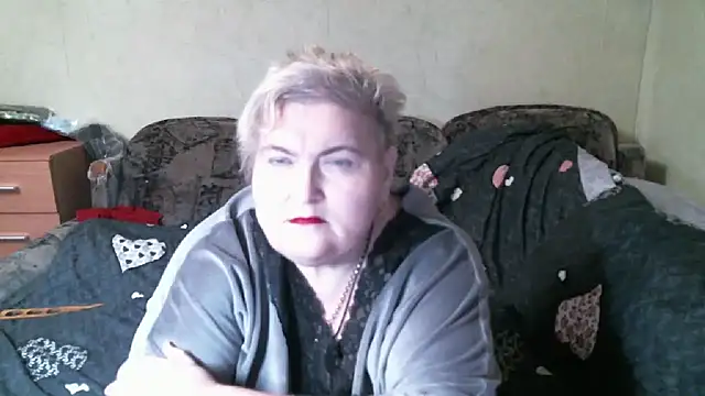 Lana555: онлайн-секс-чат