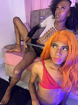 Show de Mara_royal na webcam