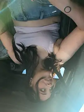 Callinitquits Live XXX-Chat