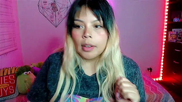 EllieMoonX Live XXX-Chat