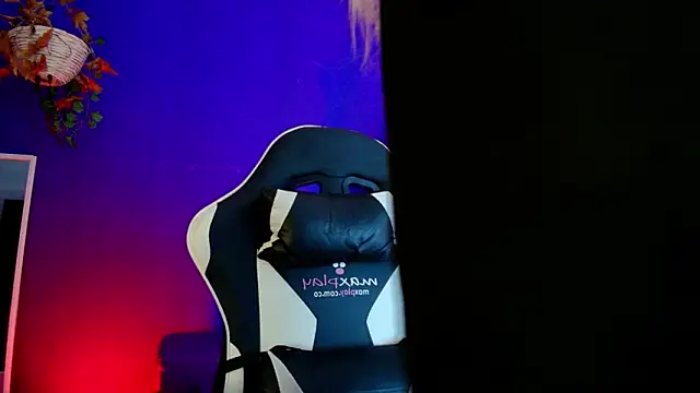 Emmapark_ Live XXX-Chat