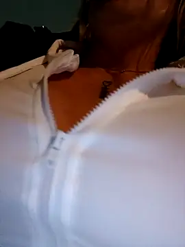 Chat XXX en directo de Cata_city1106