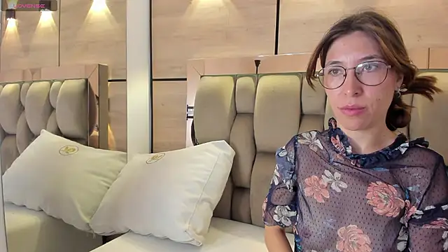 leyla_palmer's Live XXX Chat