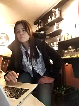 Онлайн чат XXX karlagiraldo198