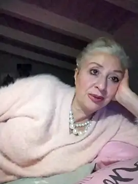 Chat +18 de divinaerotica ao vivo