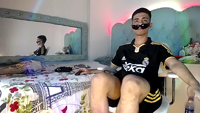 Apolo_Richards Webcam-Show