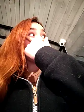 katty_42 Show Webcam