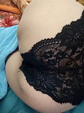 Haralushiaaa Webcam-Show