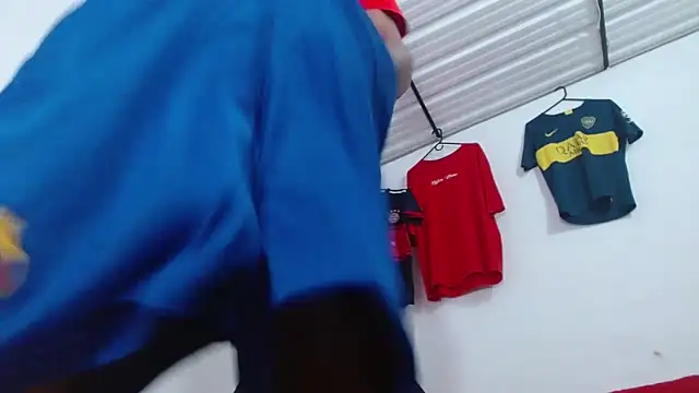 skinny23cm: απευθείας συνομιλία ΧΧΧ