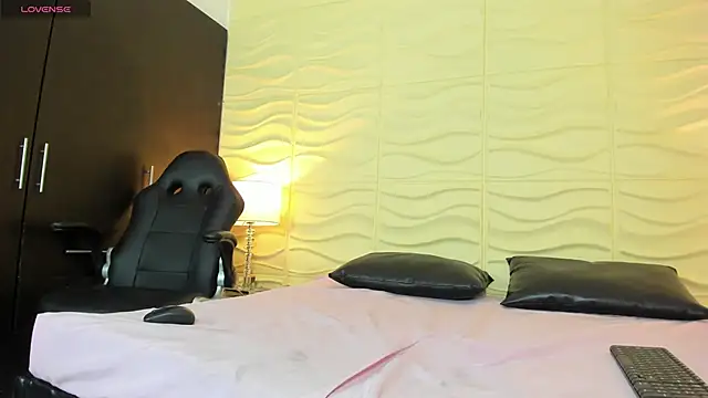 IsabellaDaft Live XXX-Chat