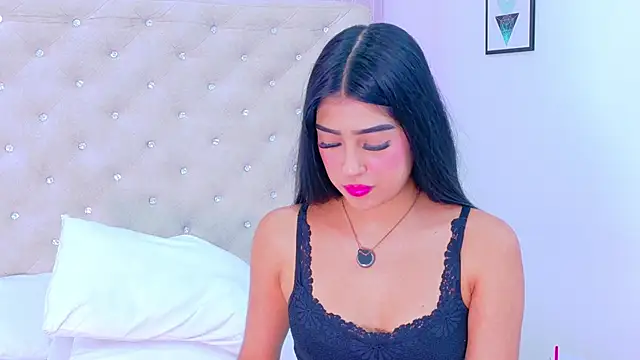 Czat XXX na żywo – Mia-Monroe