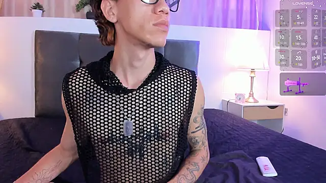 Živý XXX chat Julien_Ansel