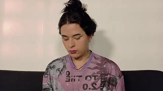 Angel-umbra Adlı Modelin Canlı XXX Sohbeti