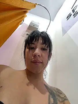 Pertunjukan Kamera Web kim_monti