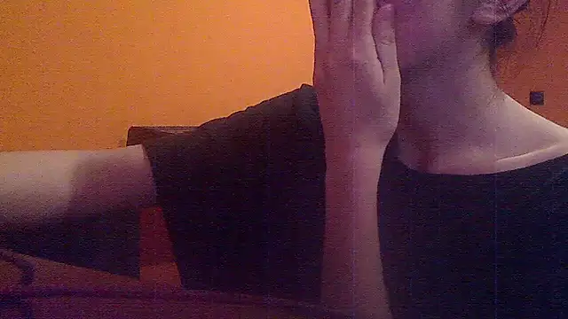 Analitayoung Webcam show