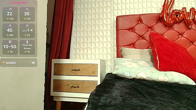 Elizabetth_Roman 现场XXX聊天