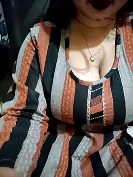 PARI51: вебкам-шоу