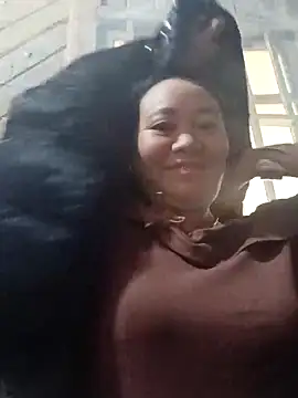 Lindxx-hot 现场XXX聊天