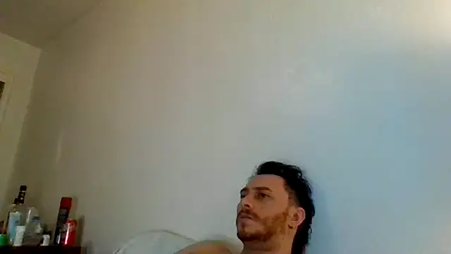 TallHungandCloudy69: διαδικτυακό σόου στην κάμερα