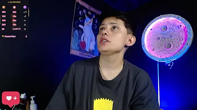 Czat XXX na żywo – girl_intense444