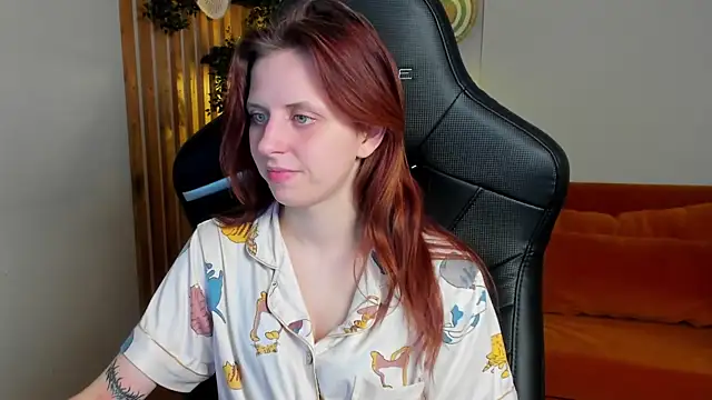 FreyaVey Chat XXX in diretta