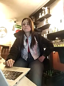 karlagiraldo198 Live XXX-Chat