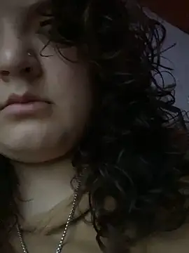 Czat XXX na żywo – Solangerulo_