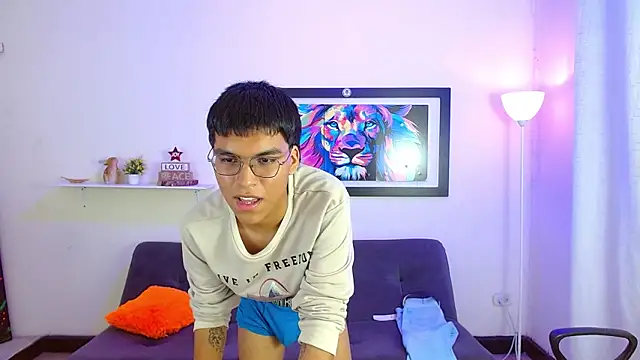 Maecum18 élő XXX-chatje