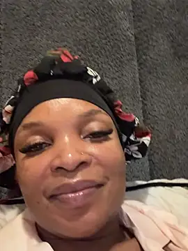 slimcateeeのライブXXXチャット