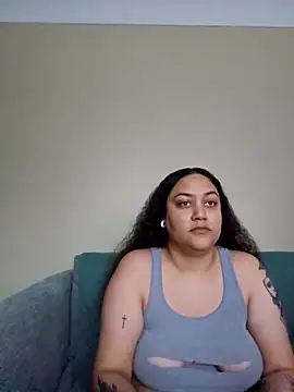 honeeyyy_pot Webcam-Show