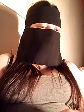 LONA-_- Live XXX-Chat