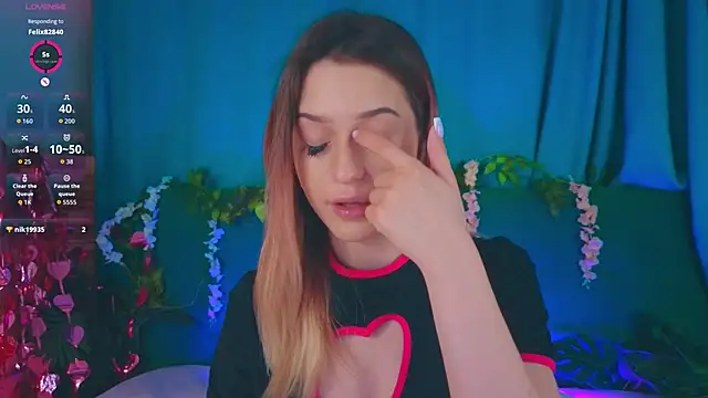 Czat XXX na żywo – AlinaWalters