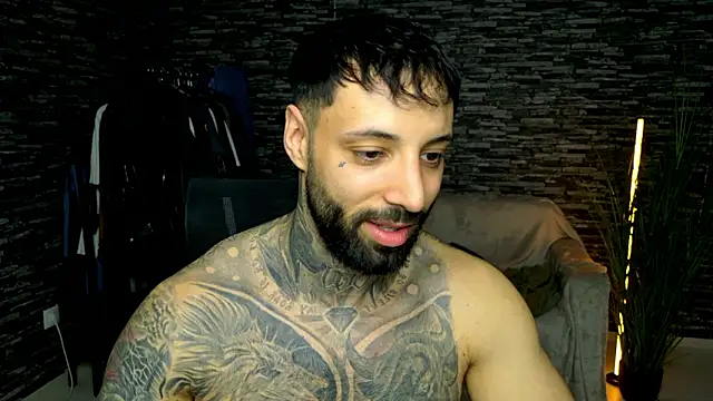 MasculineGuy99 webkamerás műsora