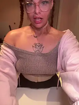 EmiliaSunx Webcam-Show