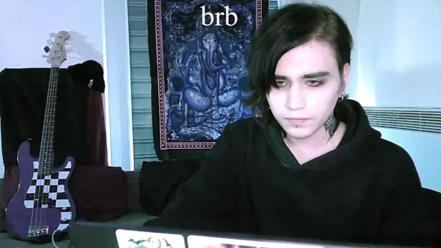 sademobeer Chat XXX in diretta