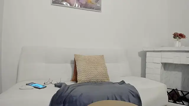 conie_28_ Pertunjukan Webcam