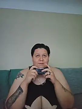 XXX chat uživo modela DevilDahm