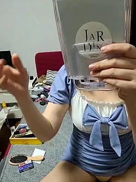 rami0428's Live XXX Chat