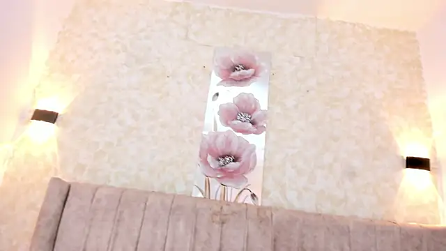 thamiina_'s Live XXX Chat