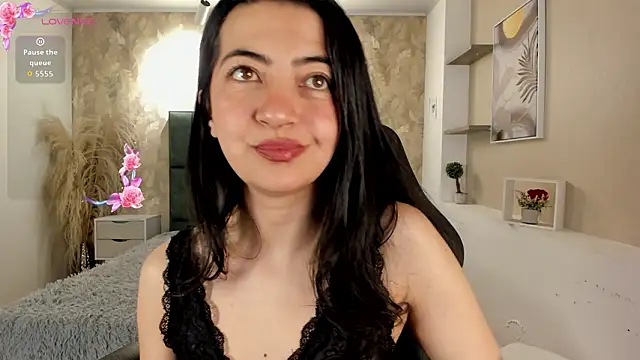 Saya_Amaretto1のライブXXXチャット